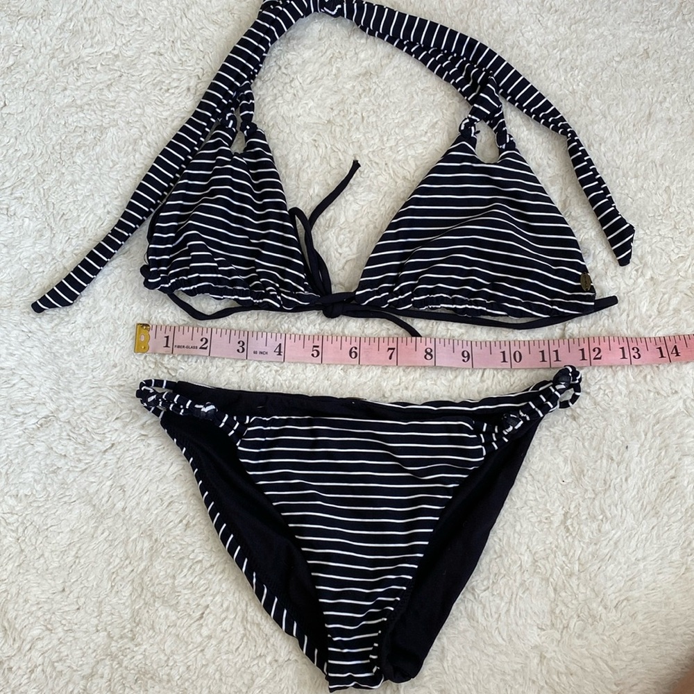 ❤️ Oneill Stripe Bikini Top and Bottom Size Small NWOT - Picture 5 of 13